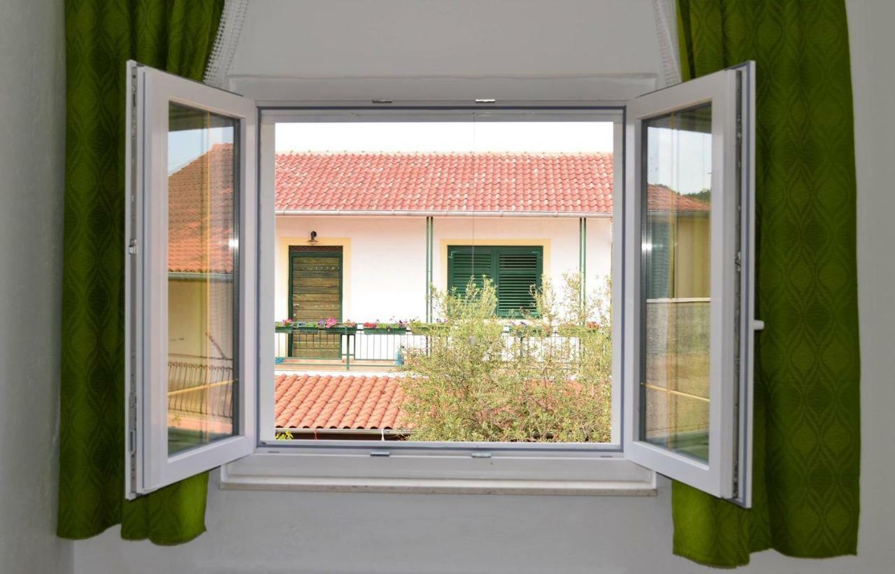 Apartman Rosa Pirovac Extérieur photo