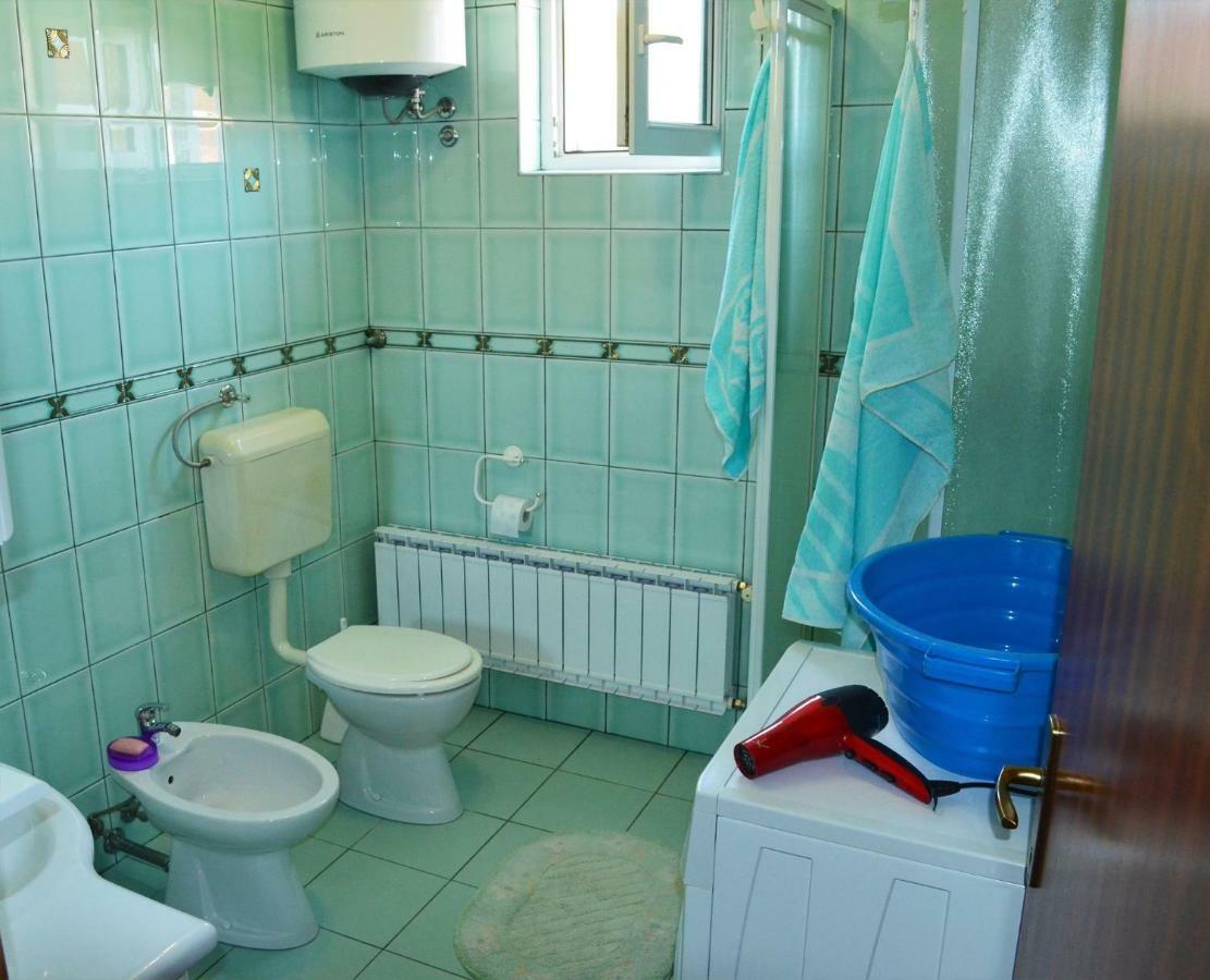 Apartman Rosa Pirovac Extérieur photo